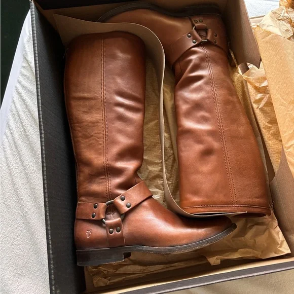 Frye Brown Leather Combat Boots - Picture 1 of 3